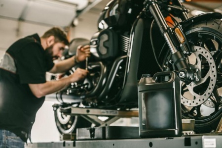 Atelier moto &agrave; Dreux : les services essentiels pour votre deux-roues