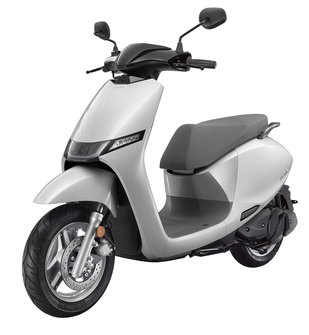 i-One-19.jpg